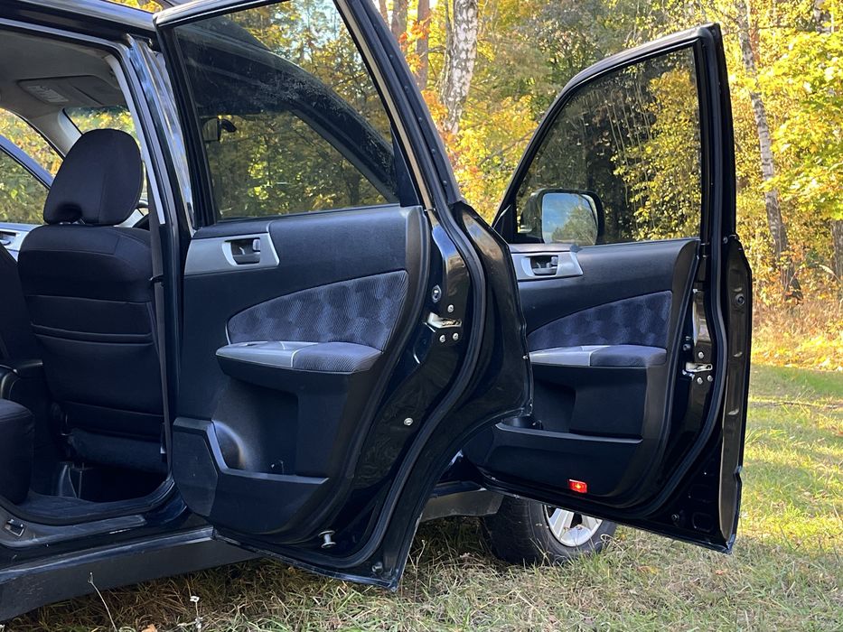 Продам Subaru Forester 2.0 газ/бензин