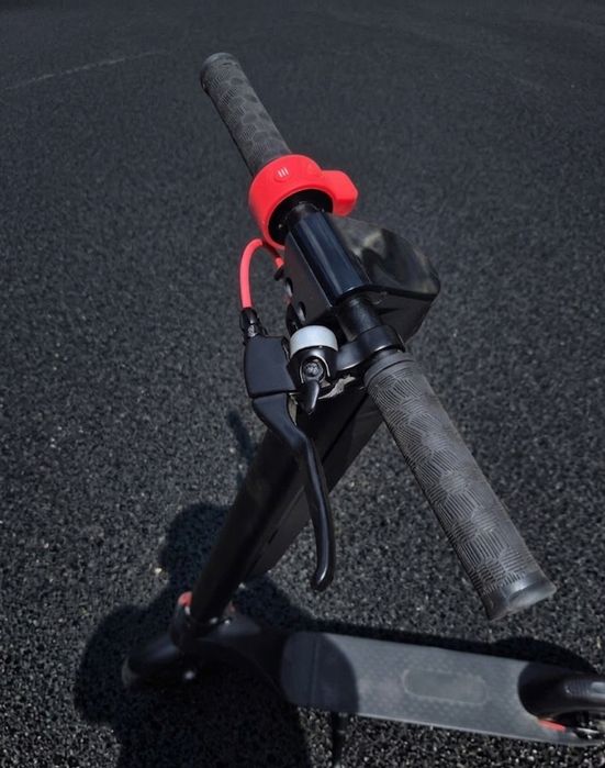 E-Scooter X8 350 Вт.10.4Ah.36v