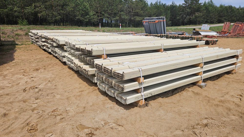 Konstrukcja stalowa 8.10x31.5 m wiata hala magazyn 255 m2