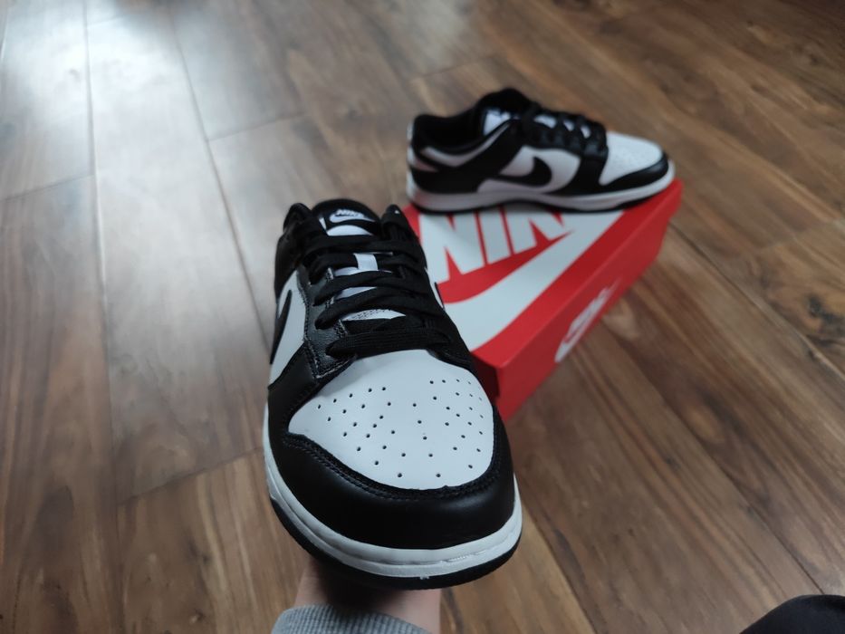 Nike dunk low panda 44