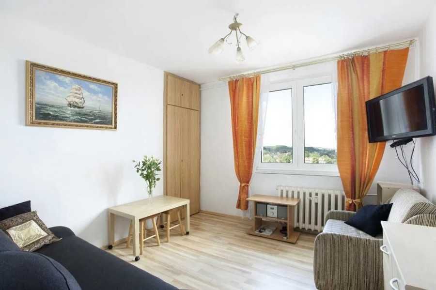 Sopot - komfortowa kawalerka, blisko SKM, UG, widok na morze