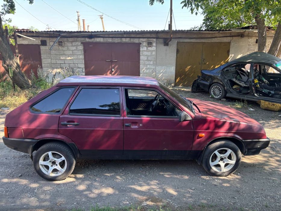 Продам ваз2109  1.5газ бензин