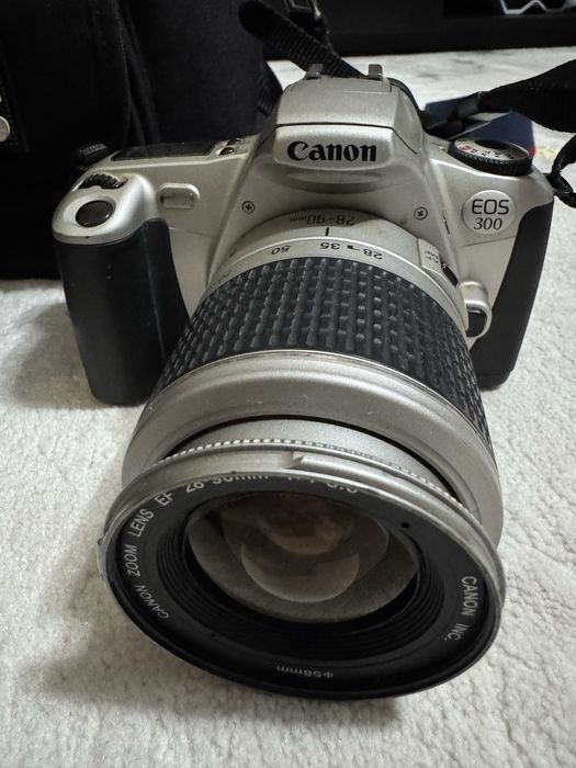 Camera Reflex Canon Eos 300 objetivas
