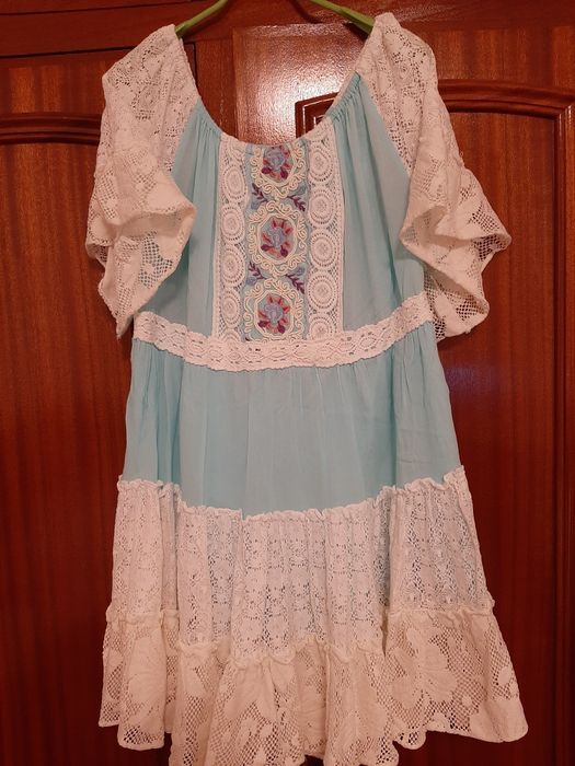 Túnica/vestido em algodão e renda