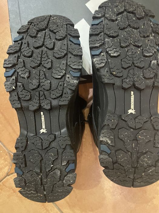 Зимовий пуховик Reima, 134. Зимові берци Adidas 40,