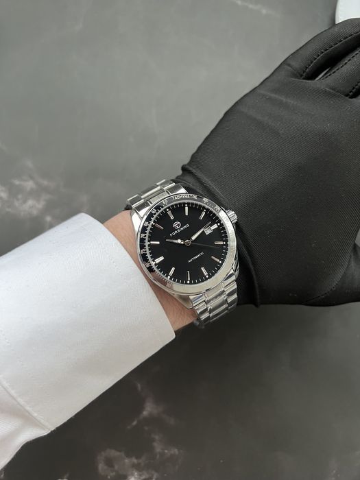 Механічний чоловічий годинник із автопідзаводом