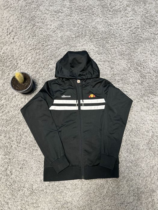 Олімпійка Ellesse