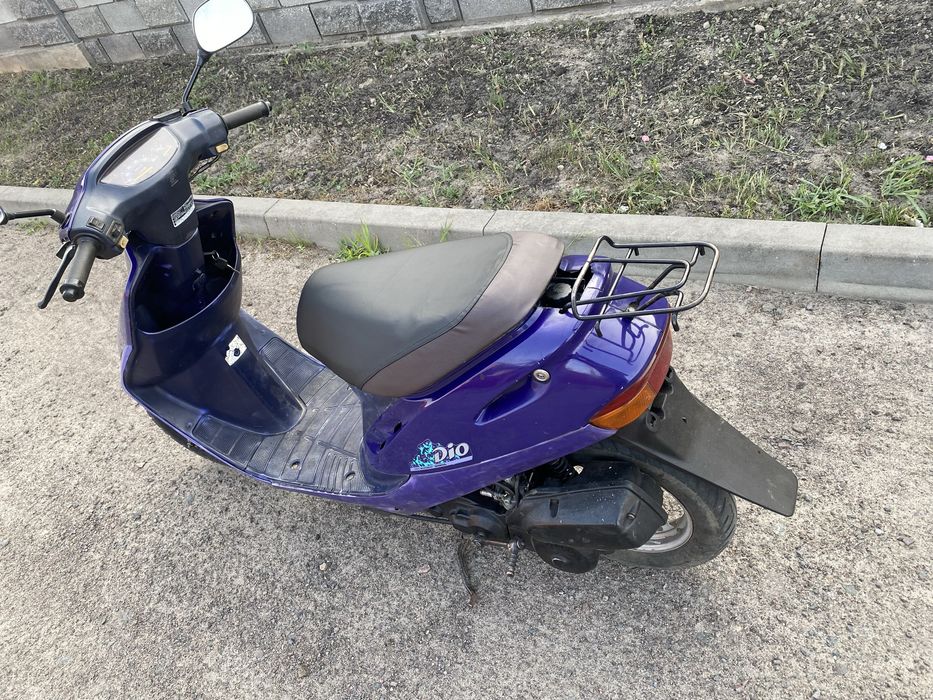 Скутер Honda Dio 27-28