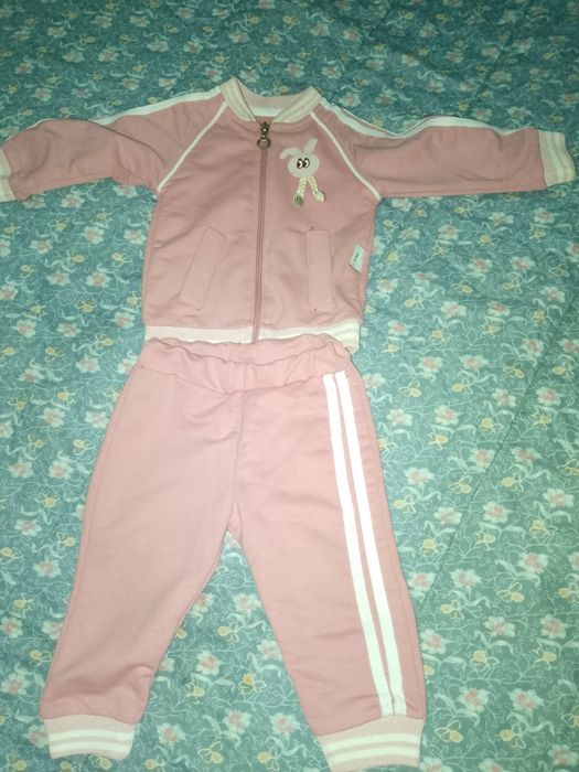 Дитячі костюмчики