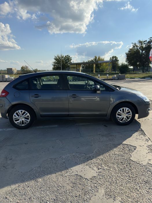 Citroen C4 2008 року 1,6 гарний стан