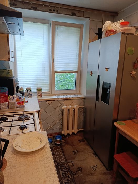 3 ну Червоний Камінь 60м2
