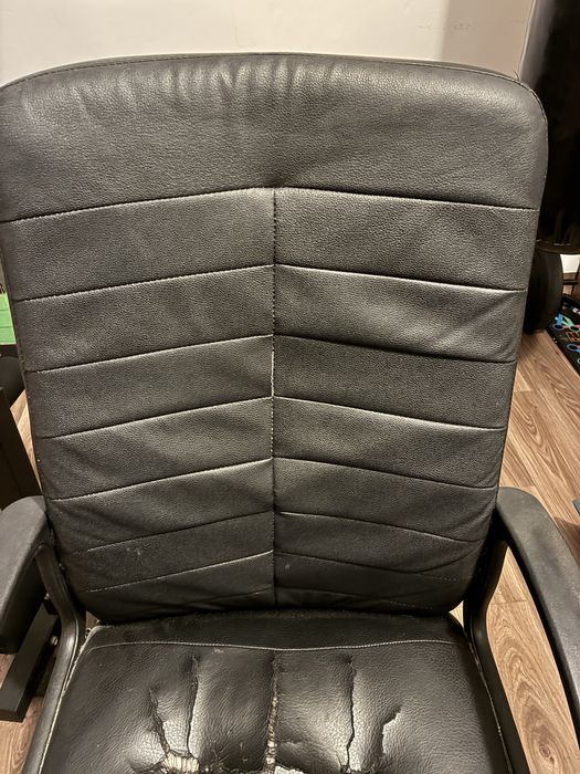 Sprzedam krzesło obrotowe