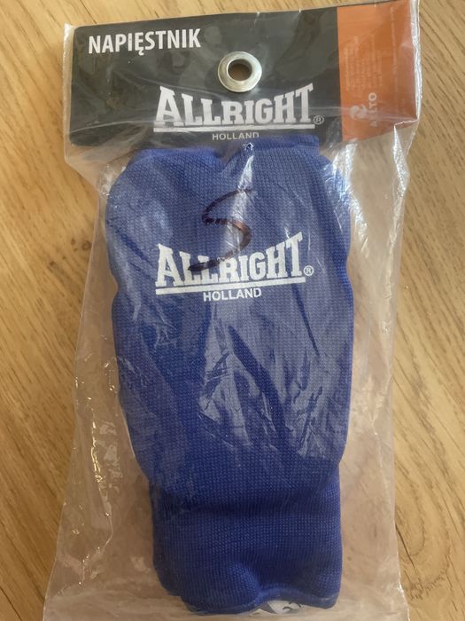Allright Napięstniki NOWE r. S do karate i sztuk walki