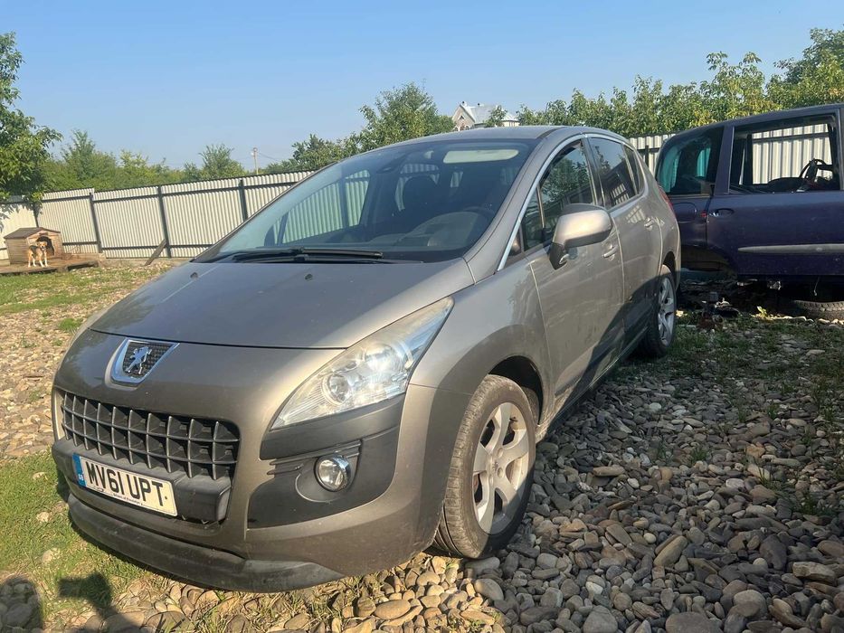 Peugeot 3008-5008 пласмаса