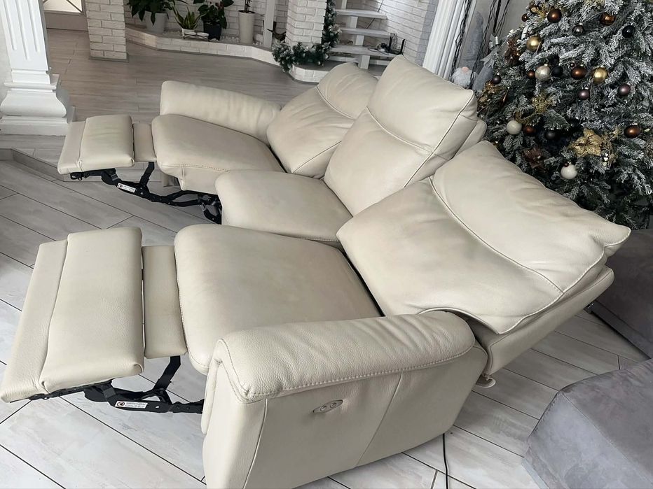 Тримісний шкіряний диван з Європи