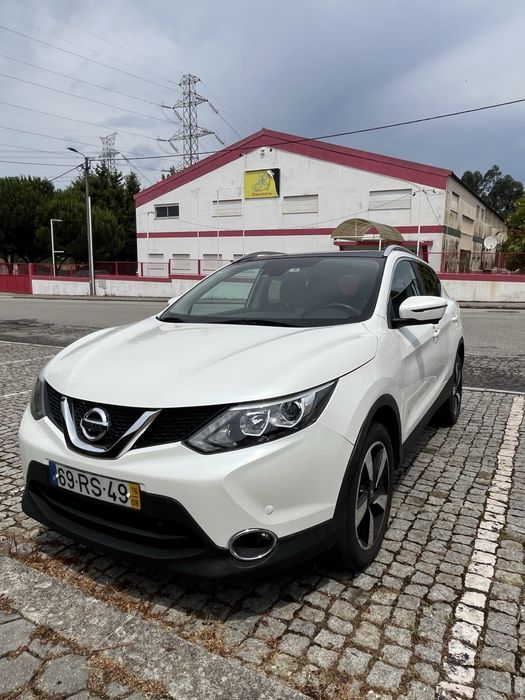 Nissan Qashqai 1.2 DIG-T | Automático | Branco | 2016 | Nacional