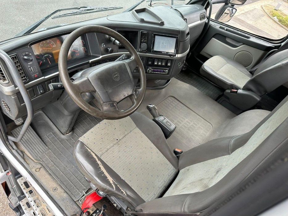 VOLVO FH420 8x4 Grua EFFER 245-3 Com RadioComando  e Amplirroll Apenas 530.000km ###OPORTUNIDADE###
