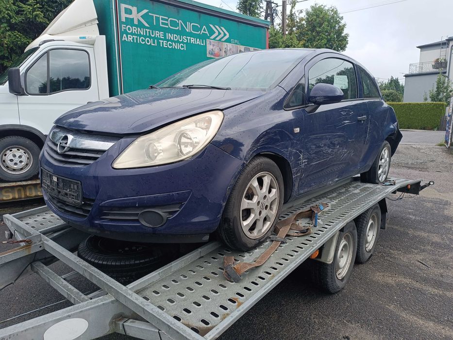 Opel corsa D na części 1.2 możliwośc odpalenia