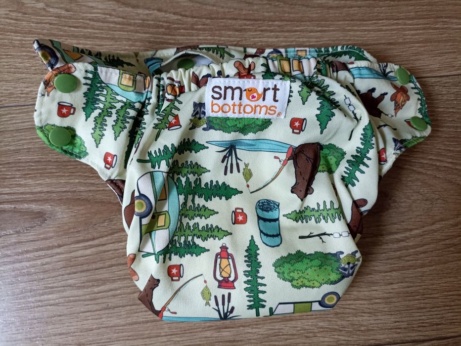 Fralda reutilizável marca Smart Bottoms