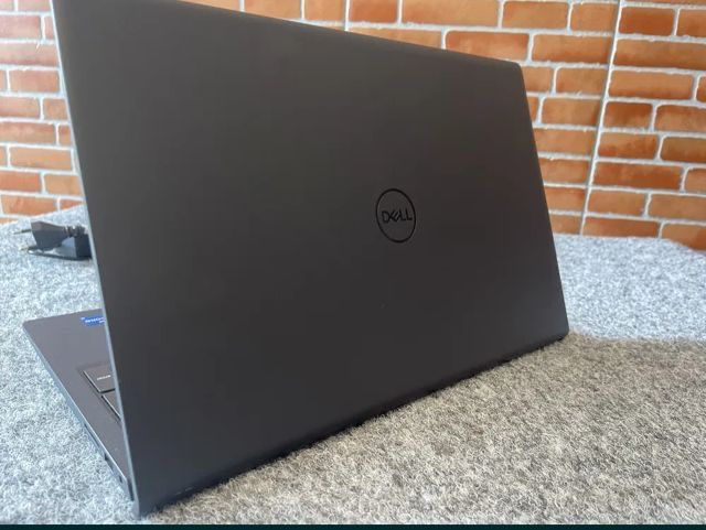 Notbook DELL Geraçao 12 I5-1235U 8Gb 512Gb-em perfeito estado