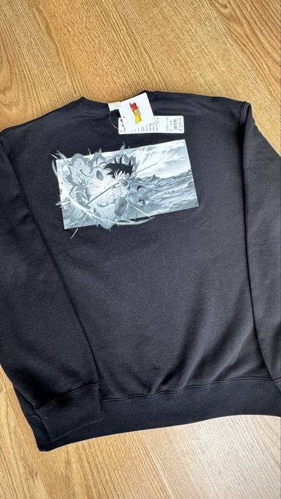 Толстовка з аніме від Uniqlo DRAGON BALL S