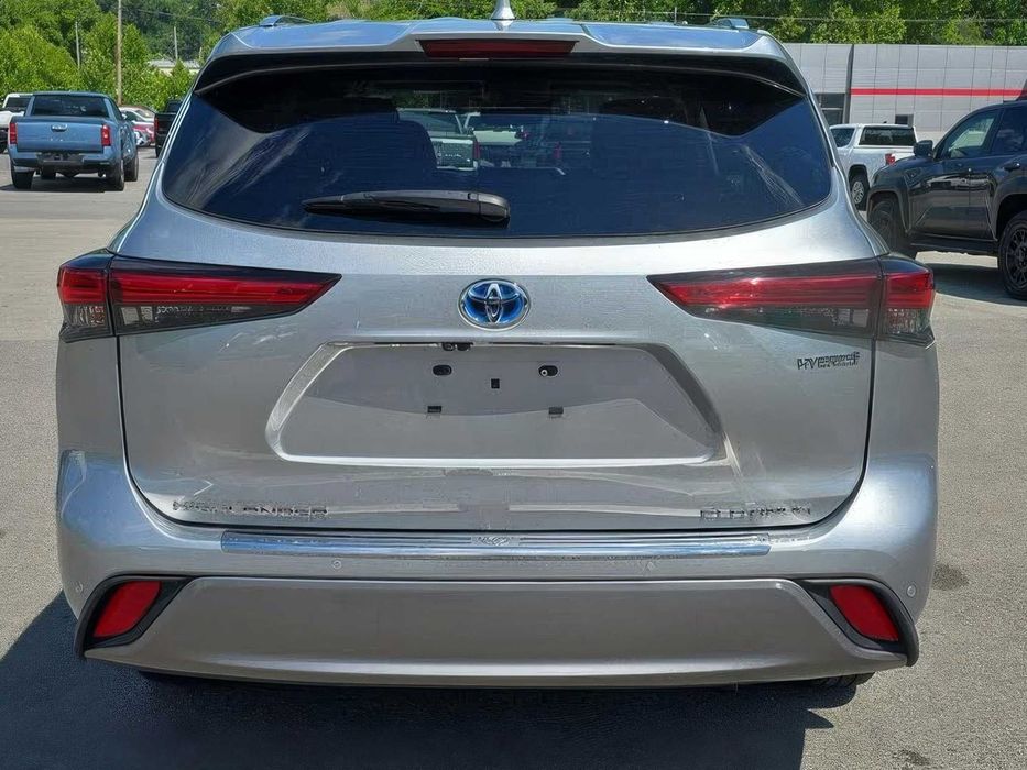 Toyota Highlander Hybrid Platinum      2022
