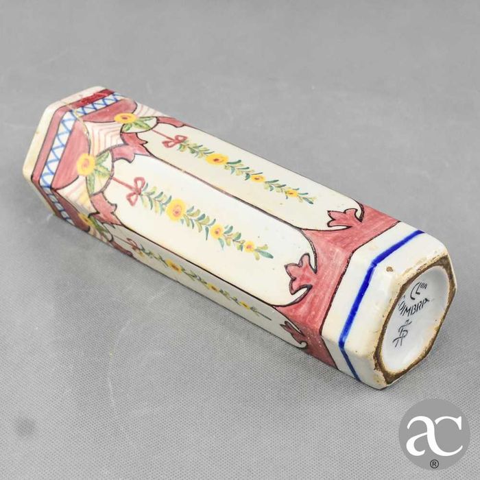 Jarra Hexagonal faiança pintada à mão CL Coimbra