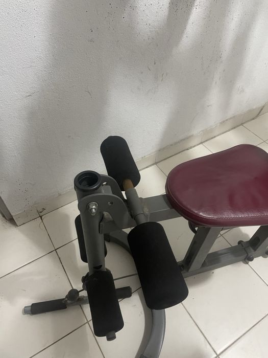 Maquina de fazer exercicio