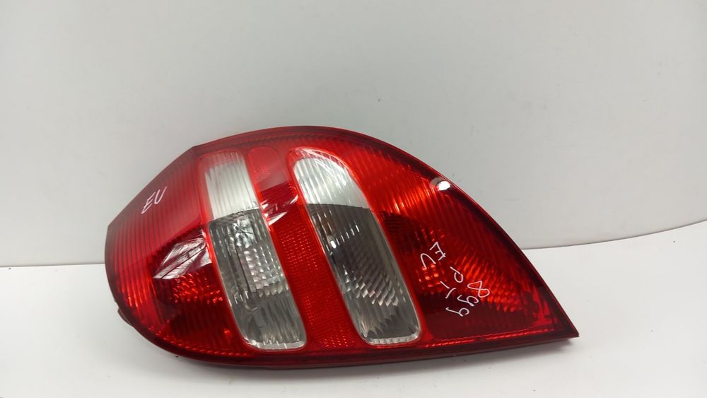 Mercedes A Klasa W169 Hb Lampa Tył Prawa Eu