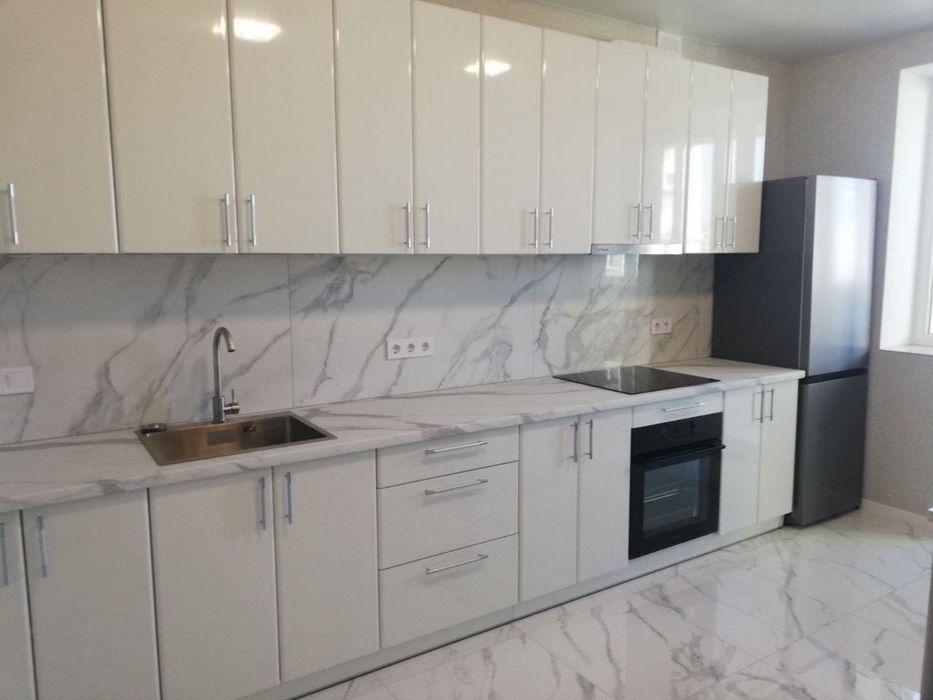 Продам 1 кімнатну квартиру в ЖК "Рогатинський", вул.Рогатинська Левада 22. метро Університет, Центральний ринок - 8 хвилин пішки