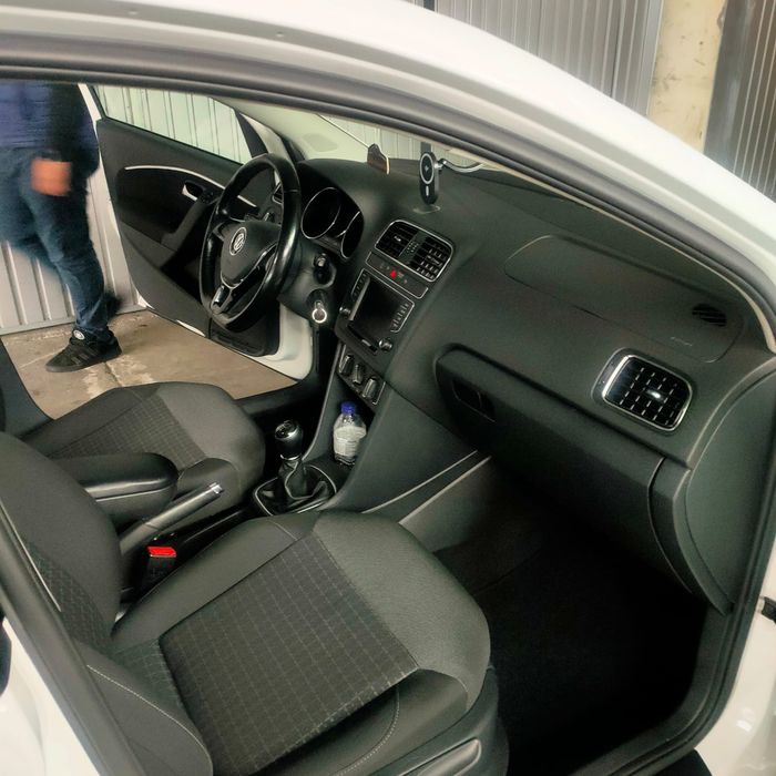 Vendo carro volkswagen polo o 1400 TDI  do ano 2010