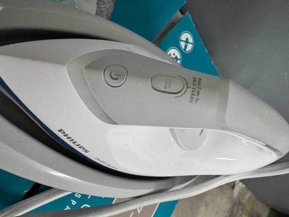 Ferro de engomar Philips 2000 Series