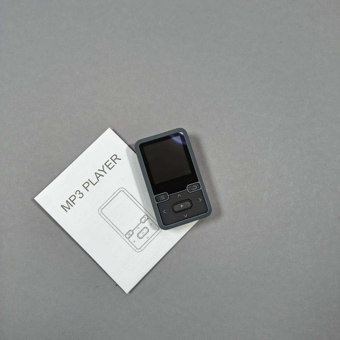 Мп3 плеєр з блютузом 8ГБ MP3 диктофон FM радіо з лед екраном