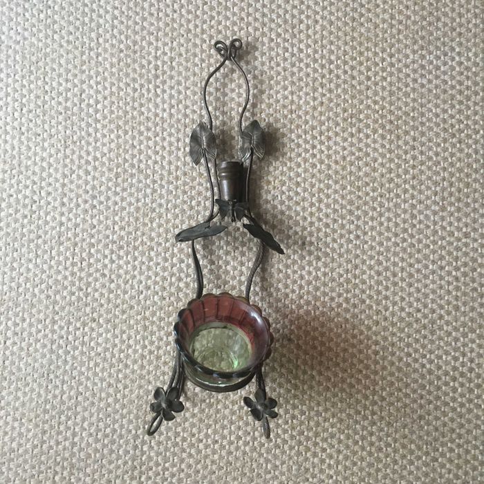 Peça em bronze com borboletas dos anos 30,lindíssima