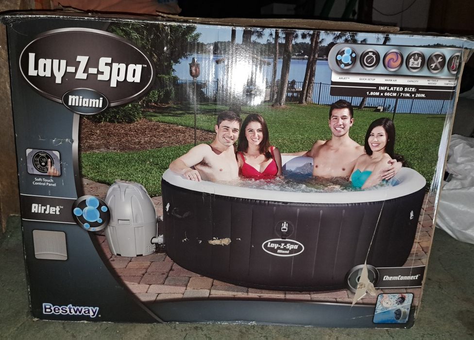 Jacuzzy Lay-Z-Spa Miami