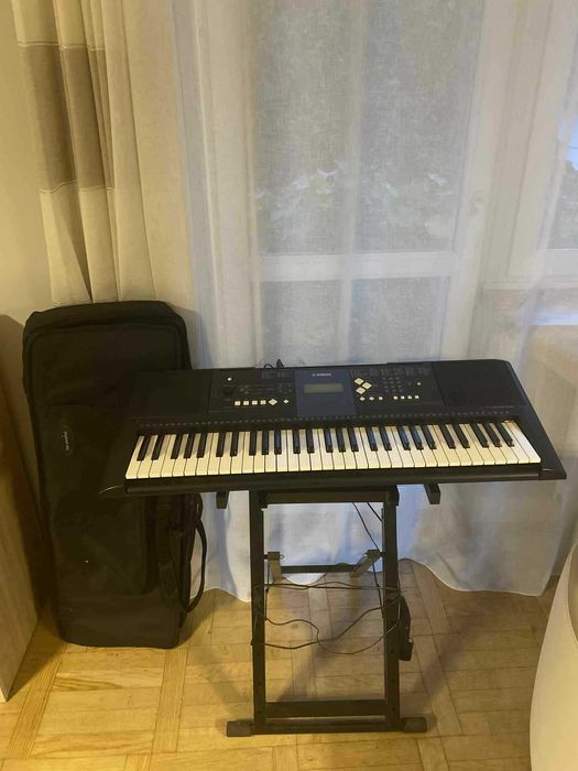 Keyboard YAMAHA PSR-E333+Statyw+Yamaha FC5 (Sustain Pedał)+Pokrowiec
