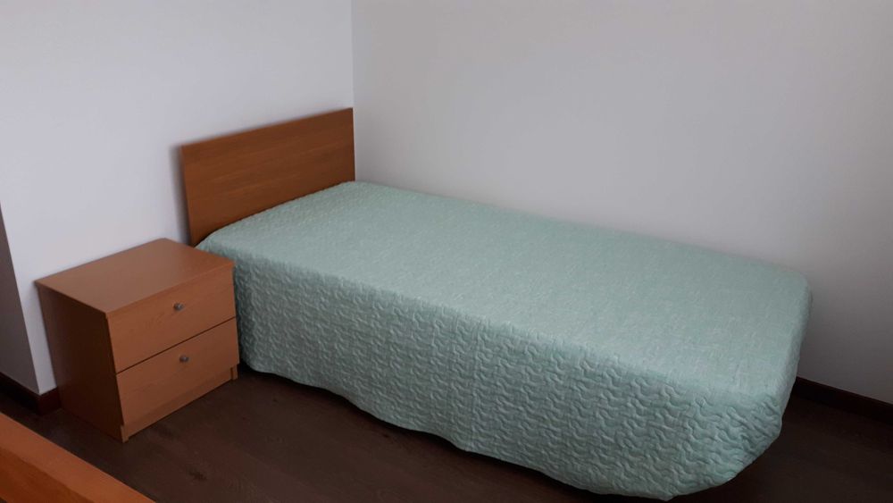 Quarto para estudantes com casa de banho privada - Solum, próximo do Alma Shopping, ESEC