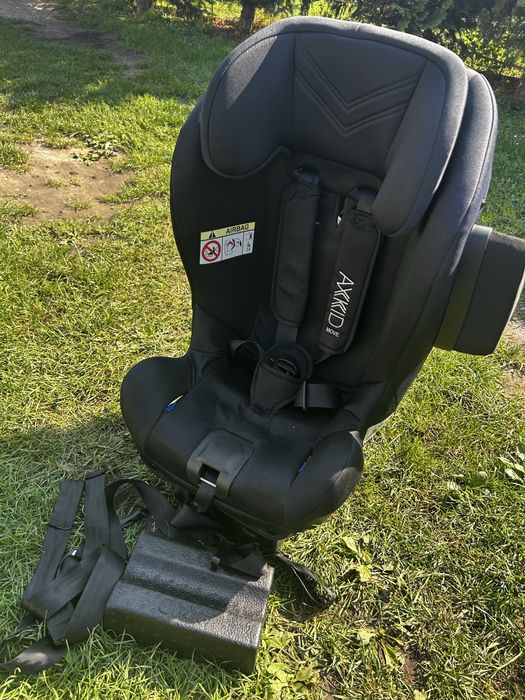 Fotelik AXKID MOVE 9-25kg