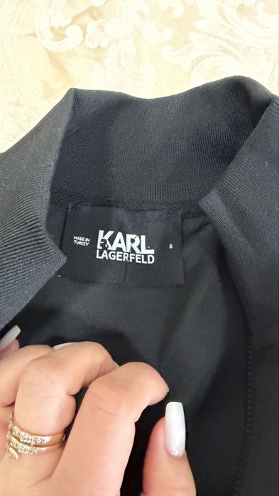 Новий чоловічий костюм Karl Lagerfeld М
