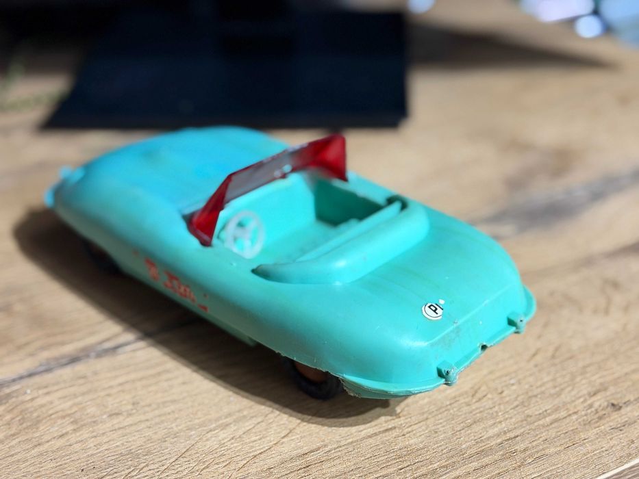 Zabawka PRL # plastikowe autko Jaguar SPÓJNIA ŁÓDŹ