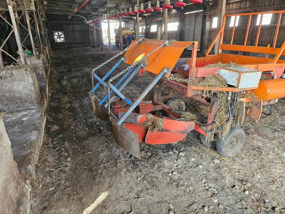 Scielarka do slomy rozwijak