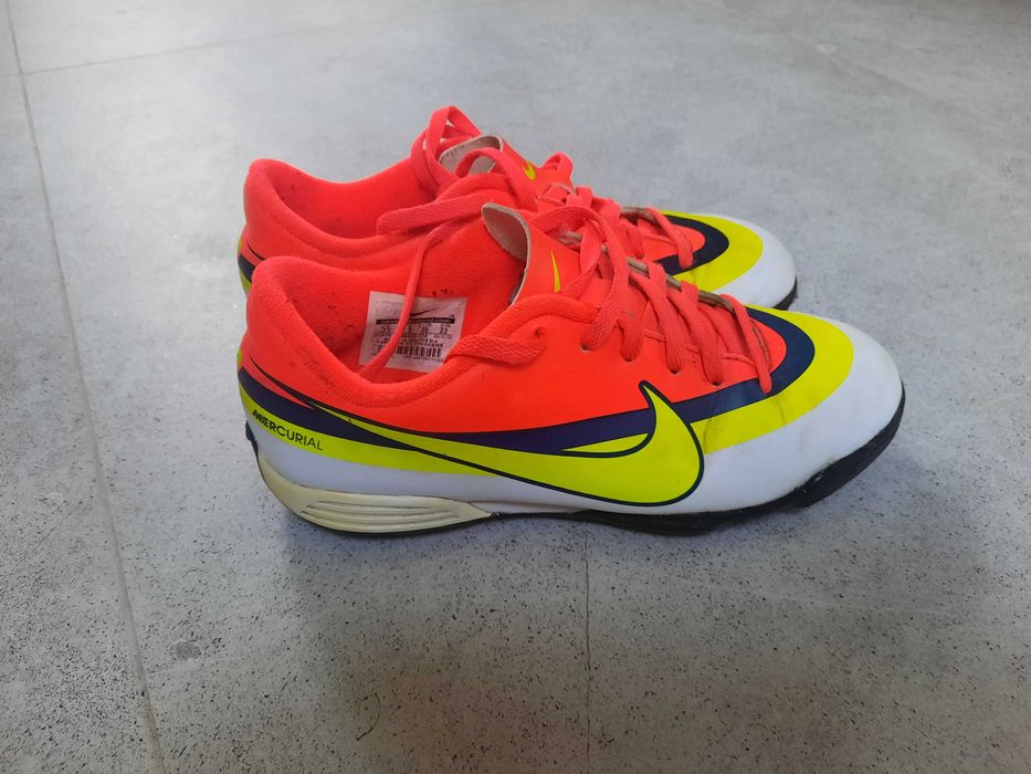 Buty szutrówki Nike 35