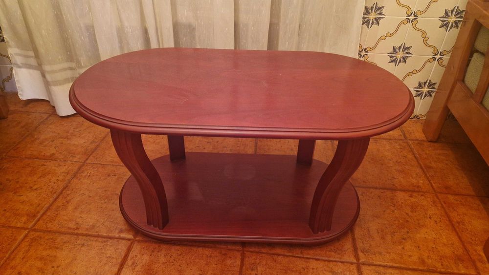 Mesa de centro em madeira