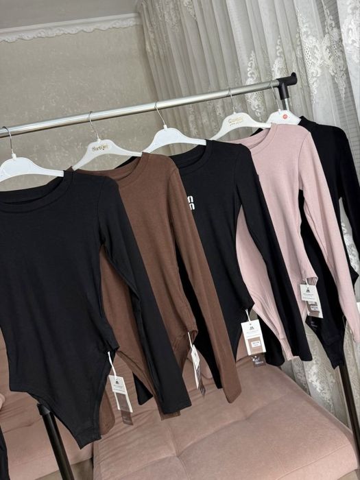 Трендове боді р. 146-180