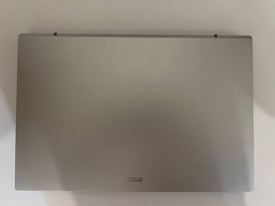 Терміново продаю ноутбук Acer Aspire 3