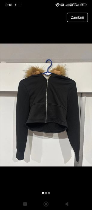 Przepiękna nowa bluza z futerkiem przy kapturze y2k