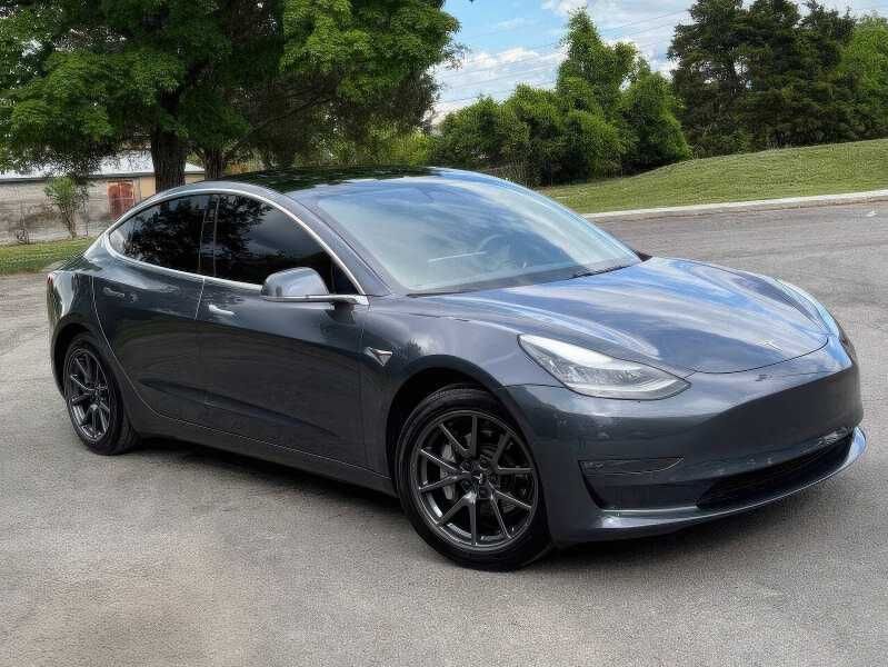 2019 Tesla Model 3 Standard Range Plus