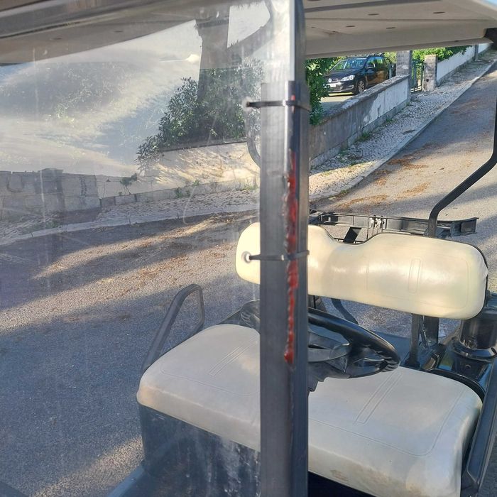 Carro de golfe EZGO