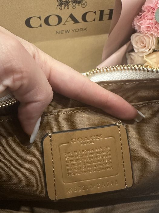 Сумка Coach Teri Shoulder Bag in Signature Canvas
