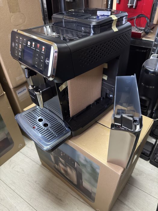 Кофемашина philips 5500 latte go 5547/90 гарантія 1 рік оригінал original